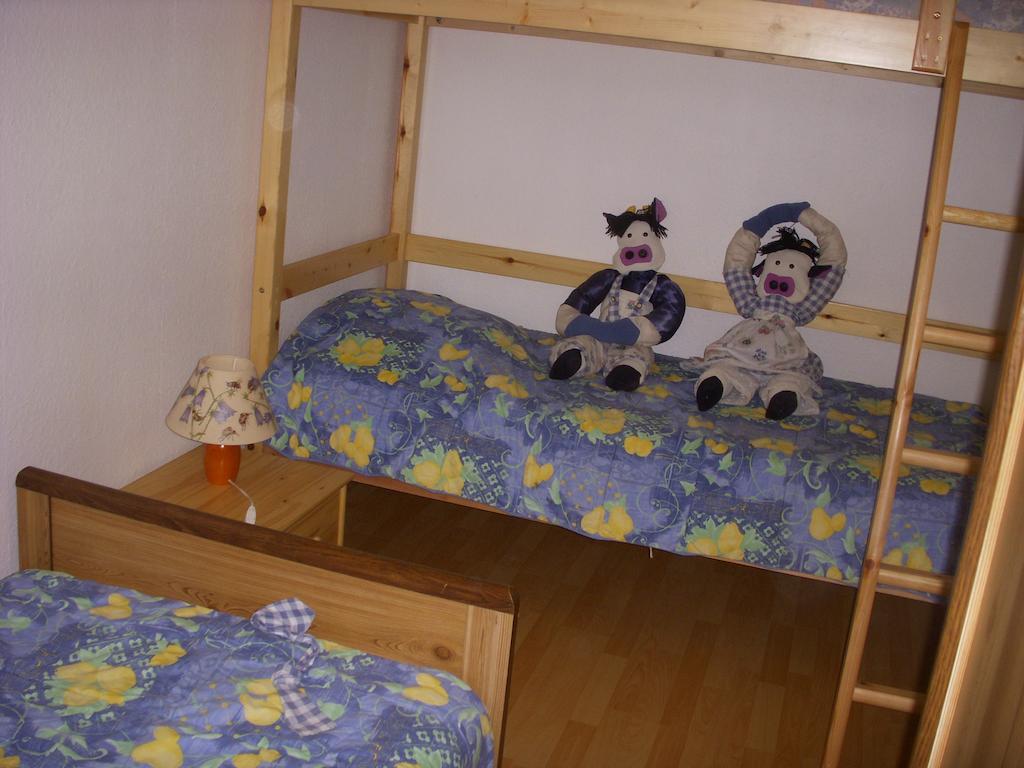 Camping De La Pelouse Jaulny Room photo
