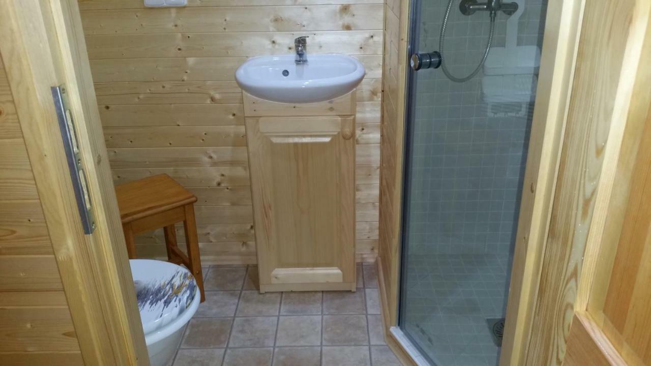 Camping De La Pelouse Jaulny Exterior photo